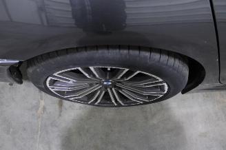 BMW 3-serie 330 picture 22