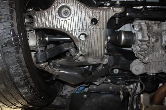 Land Rover Defender  picture 17