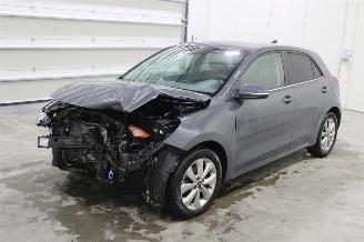 Voiture accidenté Kia Rio  2022/5