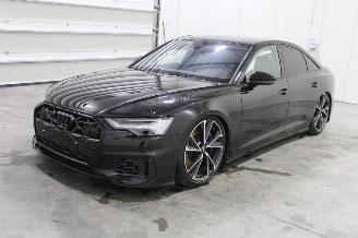 Vaurioauto  passenger cars Audi S6  2025/7
