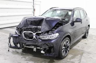 skadebil auto BMW iX3  2025/2