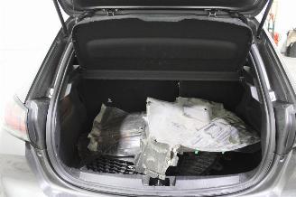 Peugeot 208  picture 21