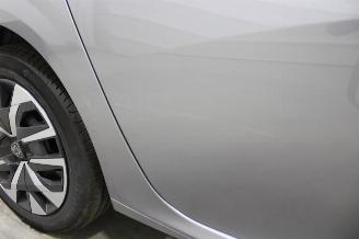 Peugeot 208  picture 23