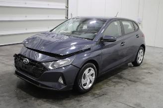 Unfallwagen Hyundai I-20 i20 2022/8