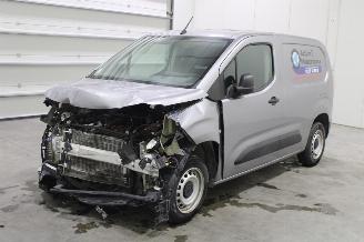 Autoverwertung Peugeot Partner  2023/5