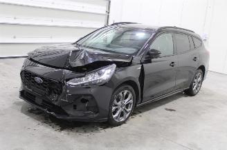 krockskadad bil auto Ford Focus  2023/10