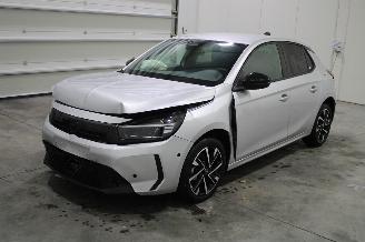 uszkodzony samochody osobowe Opel Corsa  2026/3