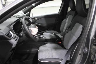 Renault Clio  picture 11