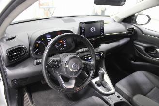 Mazda 2  picture 11