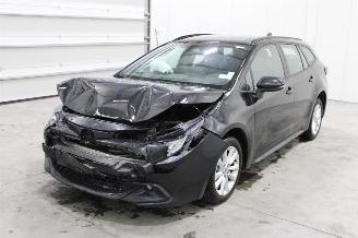 krockskadad bil auto Toyota Corolla  2023/5