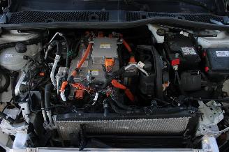 Peugeot e-208  picture 14