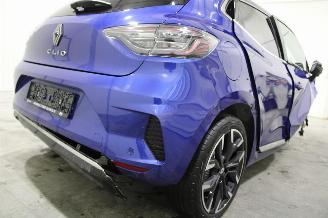 Renault Clio  picture 10