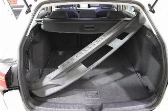 Volkswagen Golf  picture 19