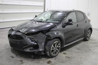 uszkodzony samochody osobowe Toyota Yaris  2024/2