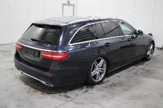 Mercedes E-klasse E 220 picture 3