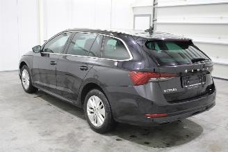 Skoda Octavia  picture 4