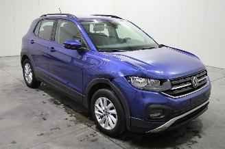 Volkswagen T-Cross  picture 2