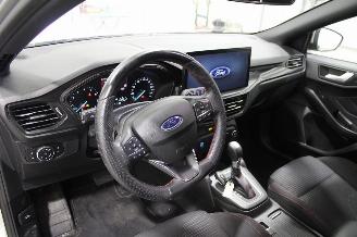 Ford Focus  picture 10