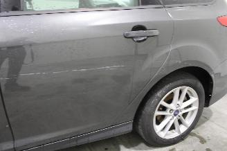 Ford Focus  picture 9