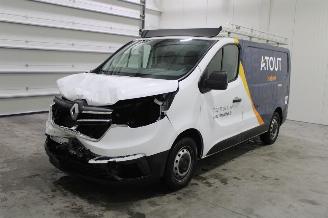 Salvage car Renault Trafic  2024/6