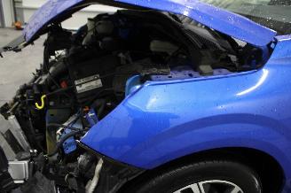 Peugeot 208  picture 6