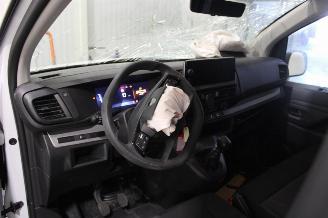 Peugeot Expert  picture 8