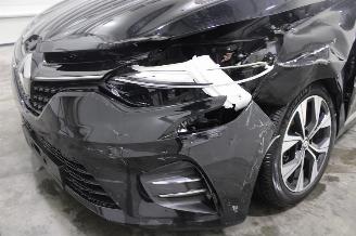 Renault Clio  picture 8