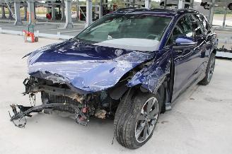 Voiture accidenté Audi Q4 e-tron 2025/10