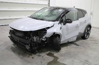 Schadeauto Renault Captur  2025/3