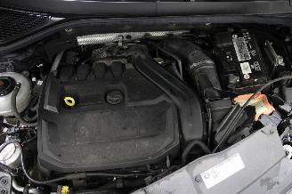 Volkswagen T-Roc  picture 15