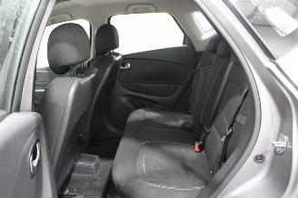 Renault Captur  picture 12
