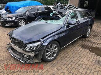 Salvage car Mercedes C-klasse  2017