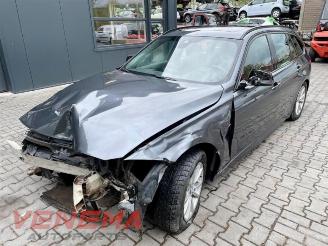 Salvage car BMW 3-serie 3 serie Touring (F31), Combi, 2012 / 2019 320d 2.0 16V 2014/2
