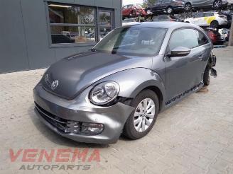 Auto da rottamare Volkswagen Beetle Beetle (16AB), Hatchback 3-drs, 2011 / 2019 1.6 TDI 16V 2012/5