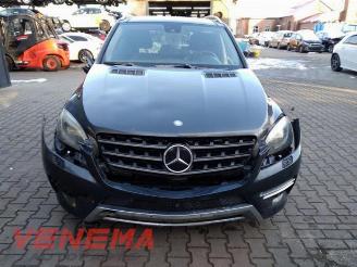 Auto da rottamare Mercedes ML ML III (166), SUV, 2011 / 2015 3.0 ML-350 BlueTEC V6 24V 4-Matic 2015/1