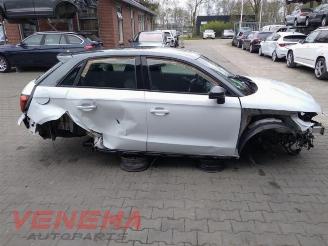 Audi A1 A1 Sportback (8XA/8XF), Hatchback 5-drs, 2011 / 2018 1.4 TFSI ACT 16V picture 4