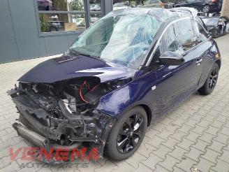 Vrakbiler auto Opel Adam Adam, Hatchback 3-drs, 2012 / 2019 1.0 Ecotec 12V SIDI Turbo 2017