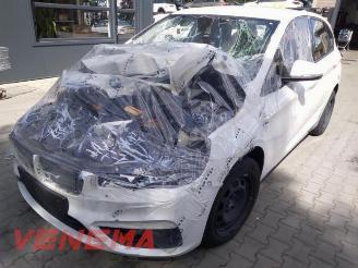 Salvage car BMW 2-serie 2 serie Active Tourer (F45), MPV, 2013 / 2021 218i 1.5 TwinPower Turbo 12V 2016/5