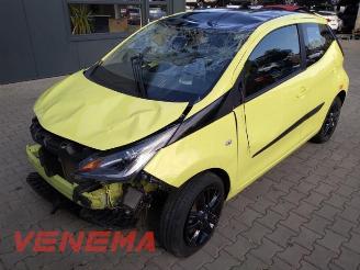 Damaged car Toyota Aygo Aygo (B40), Hatchback, 2014 1.0 12V VVT-i 2017