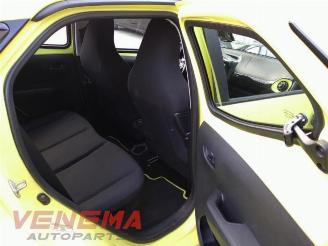 Toyota Aygo Aygo (B40), Hatchback, 2014 1.0 12V VVT-i picture 15