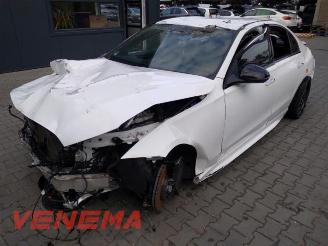 Auto da rottamare Mercedes C-klasse C (W206), Sedan, 2021 C-200 1.5 EQ Boost 4-Matic 2024/1