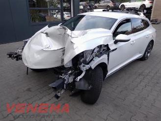 Salvage car Volkswagen Arteon Arteon Shooting Brake (3HAC), Combi, 2020 2.0 TSI 16V 2025