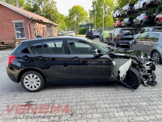 BMW 1-serie 1 serie (F20), Hatchback 5-drs, 2011 / 2019 118i 1.5 TwinPower 12V Van picture 6