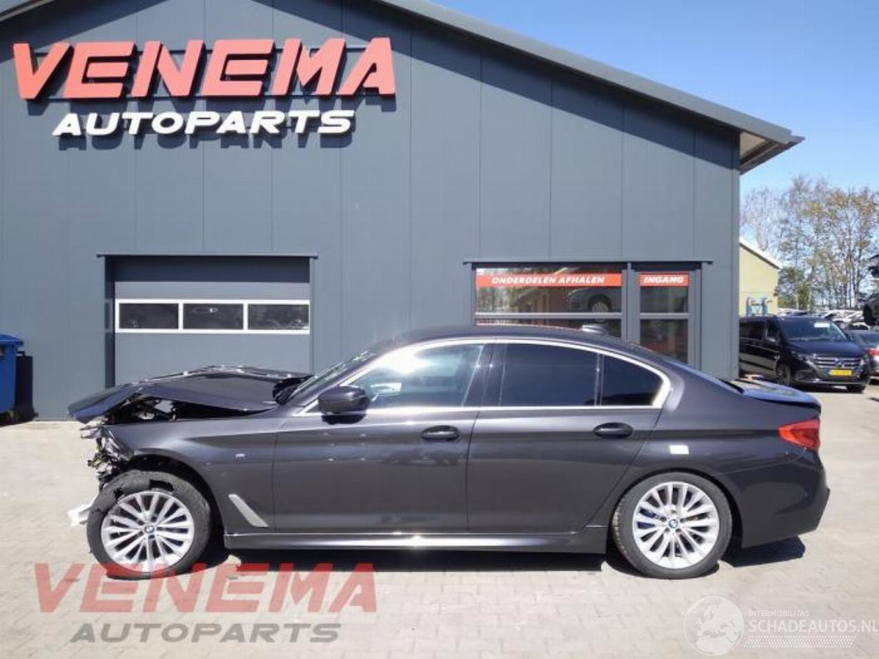 BMW 5-serie 5 serie (G30), Sedan, 2016 540d xDrive 3.0 TwinPower Turbo 24V