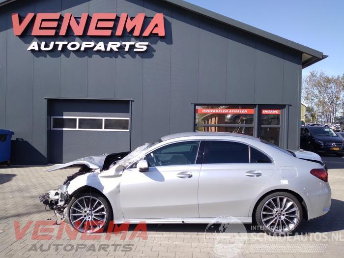 Mercedes A-klasse A Limousine (177.1), Sedan, 2018 / 2026 2.0 A-250 Turbo 16V Mild Hybrid 4Matic