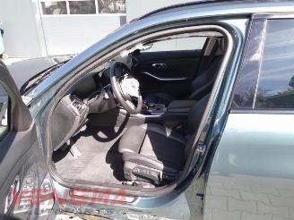 BMW 3-serie 3 serie Touring (G21), Combi, 2019 318d 2.0 TwinPower Turbo 16V Mild Hybrid picture 12