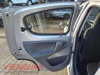 Peugeot 107 107, Hatchback, 2005 / 2014 1.0 12V picture 12
