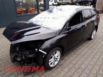 Salvage car Ford Focus Focus 3 Wagon, Combi, 2010 / 2020 1.0 Ti-VCT EcoBoost 12V 125 2016
