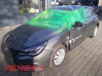 Salvage car Opel Astra Astra K, Hatchback 5-drs, 2015 / 2022 1.4 16V 2018/7