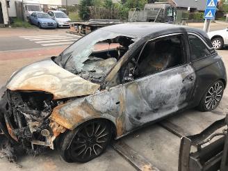 demontáž osobní automobily Opel Adam BENZINE - 1229CC - 51KW 2017/1